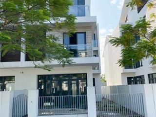 Bán gấp biệt thự An Vượng Villas vị trí đẹp top KĐT , không lỗi phong thủy.Giá 36,5 tỷ.