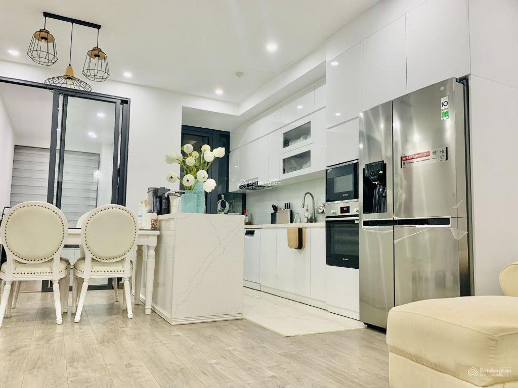 Cho thuê căn 3 ngủ, 2 vs, dt 90m, nhà thoáng mát giá 14tr/th tại Terra An Hưng