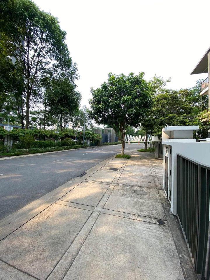 Cho thuê liền kề Park city diện tích 120m2 không gian thoáng mát an ninh tốt.Giá 22tr/tháng.