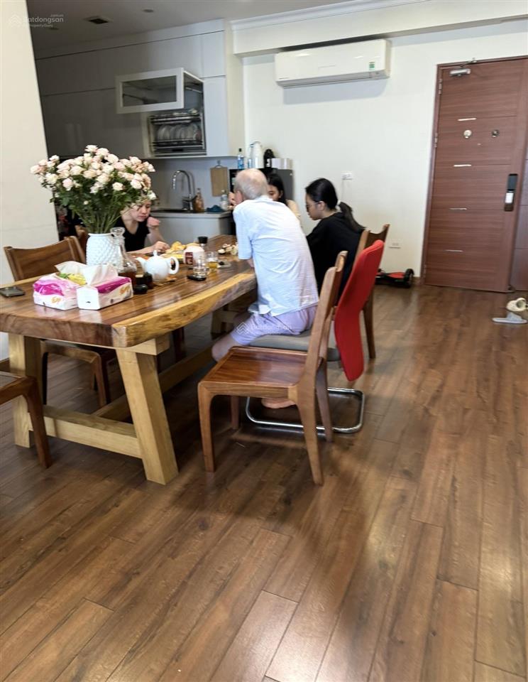 Bán ch 142m2, tầng 33 chung cư ct4 vimeco nguyễn chánh, yên hoà. 95tr/m2.