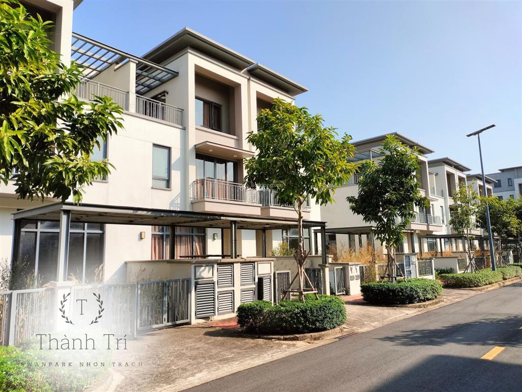 Bán nhà phố small 1a swanpark giá tốt thị trường