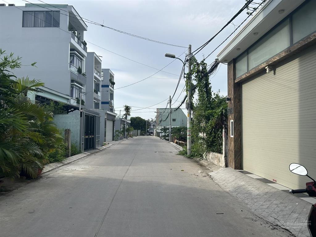 Bán lô đất mặt tiền đường 2552 huỳnh tấn phát, phú xuân, nhà bè dt 5x23 giá 5,8 tỷ  0906 642 ***