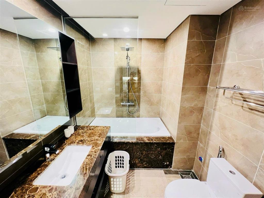 Cho thuê căn hộ cao cấp phố hồng tiến full nội thất, bể bơi, gym miễn phí (10 triệu/tháng)