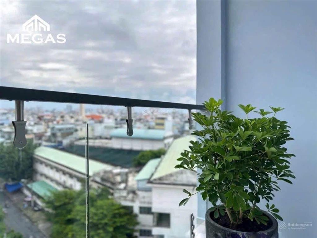 Căn hộ dịch vụ full nội thất ban công ngay trường chinh  cmt8  bảy hiền