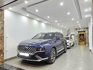 Nhà bát khối thang máy view hồ kinh doanh đỉnh , nội thất đẳng cấp