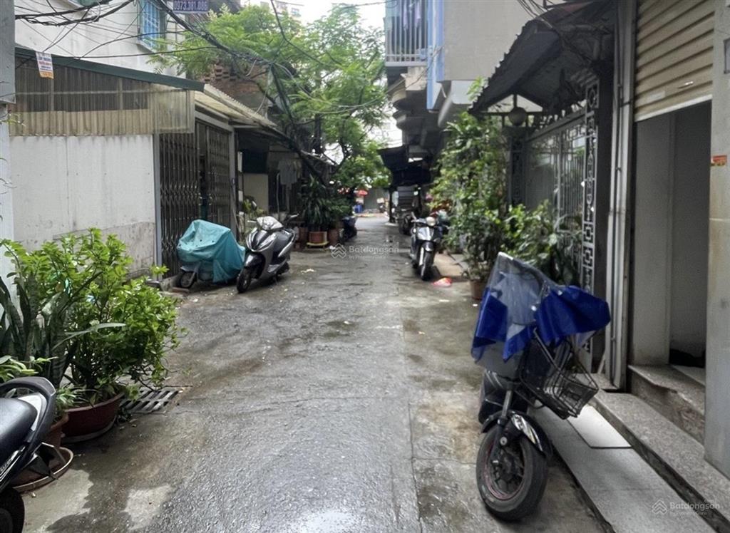 Ngõ nông ô tô đỗ cửa full nội thất 3 ngủ ngọc lâm