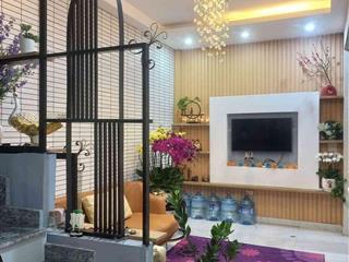 Nhà đẹp bồ đề trung tâm long biên cũ gần hồ giá 6,95 tỷ