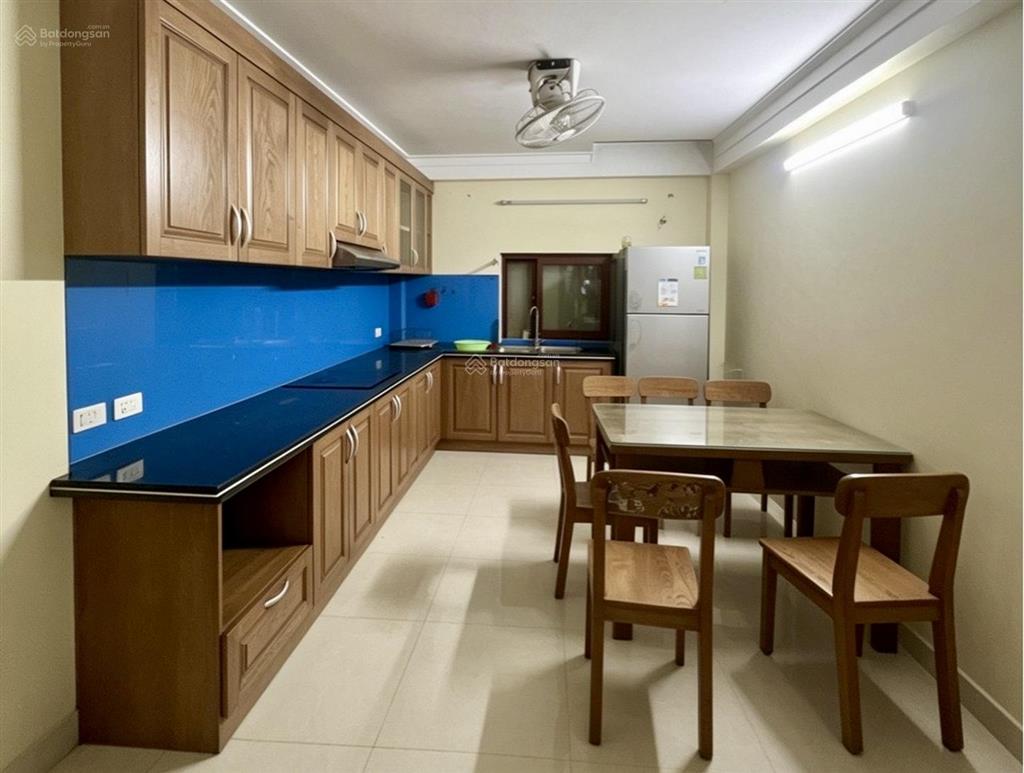 Bán nhà thạch bàn gần ngã tư thạch bàn giá tốt