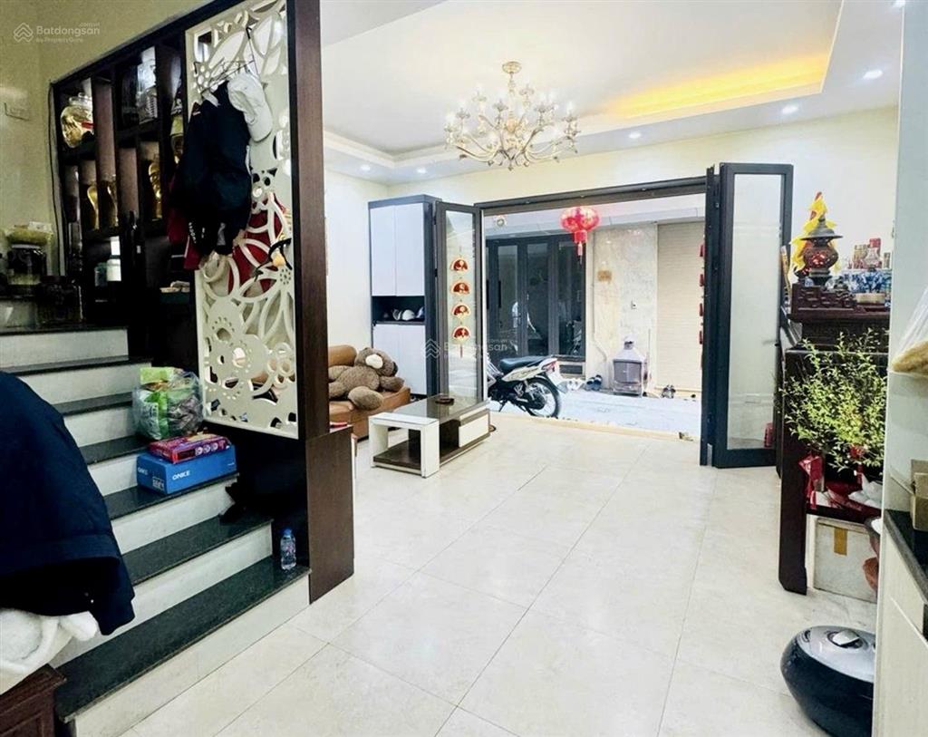 Hoa hậu ngọc thụy chốt nhanh kẻo lỡ