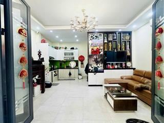 Hoa hậu ngọc thụy chốt nhanh kẻo lỡ