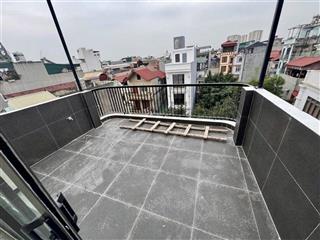 Lô góc 3 mặt thoáng nhà mới đẹp long lanh 5 tầng thang máy phố ngọc trì, long biên