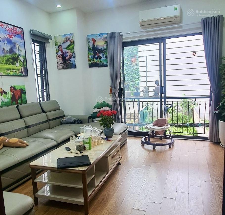 Hơn 7 tỷ, nhà lô góc thoáng sáng vị trí đẹp cách ô tô tránh chỉ 30m