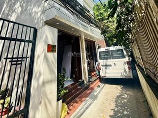 Nhà đẹp gần vòng xuyến nguyễn văn cừ ngõ thông ô tô đỗ cửa