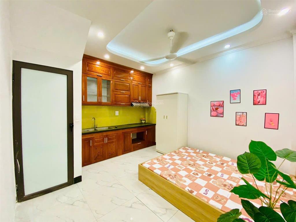 Cho thuê nhà trọ tại lai xá, 2,4 triệu, diện tích 25m2, 1 phòng ngủ, 4 tầng, mặt tiền 5m ở luôn