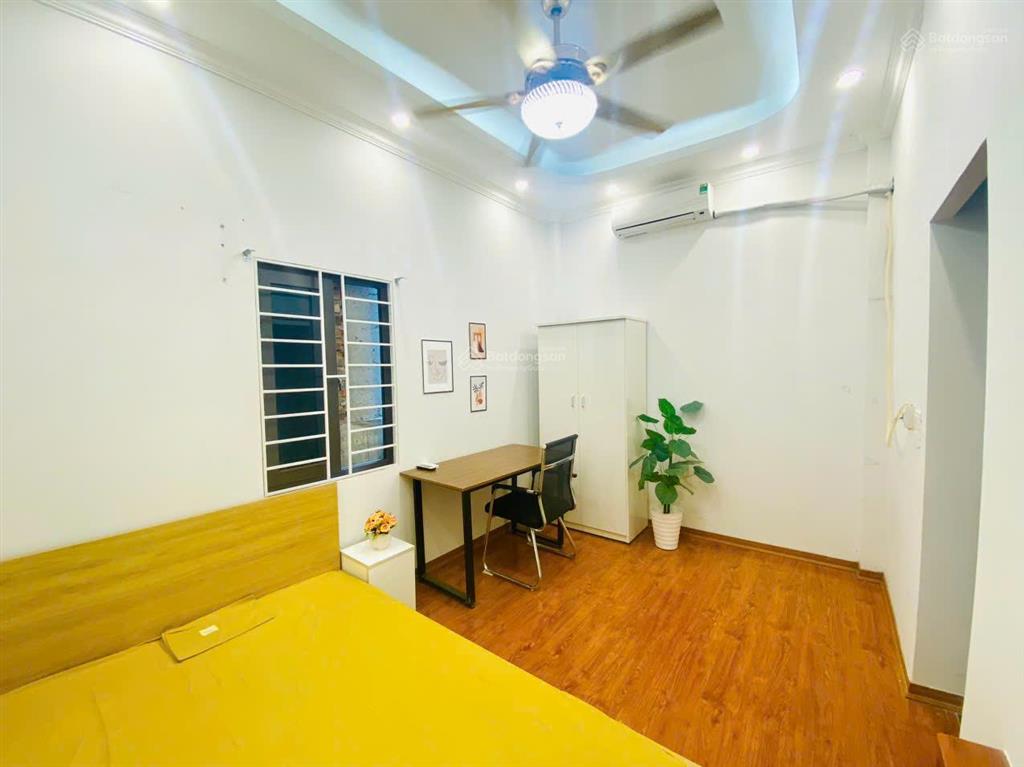 Cho thuê nhà trọ tại lai xá, 2,4 triệu, diện tích 25m2, 1 phòng ngủ, 4 tầng, mặt tiền 5m ở luôn