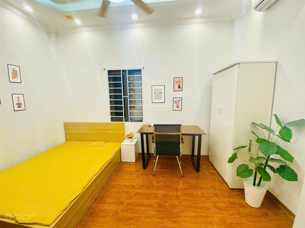 Cho thuê nhà trọ tại lai xá, 2,4 triệu, diện tích 25m2, 1 phòng ngủ, 4 tầng, mặt tiền 5m ở luôn