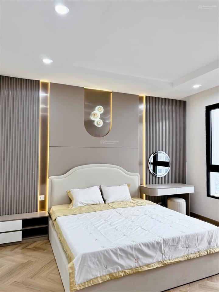 Bán nhà chính chủ 81,3m2 t10 view nhạc nước giá 7,7 tỷ. sổ đỏ sẵn, pháp lý rõ ràng