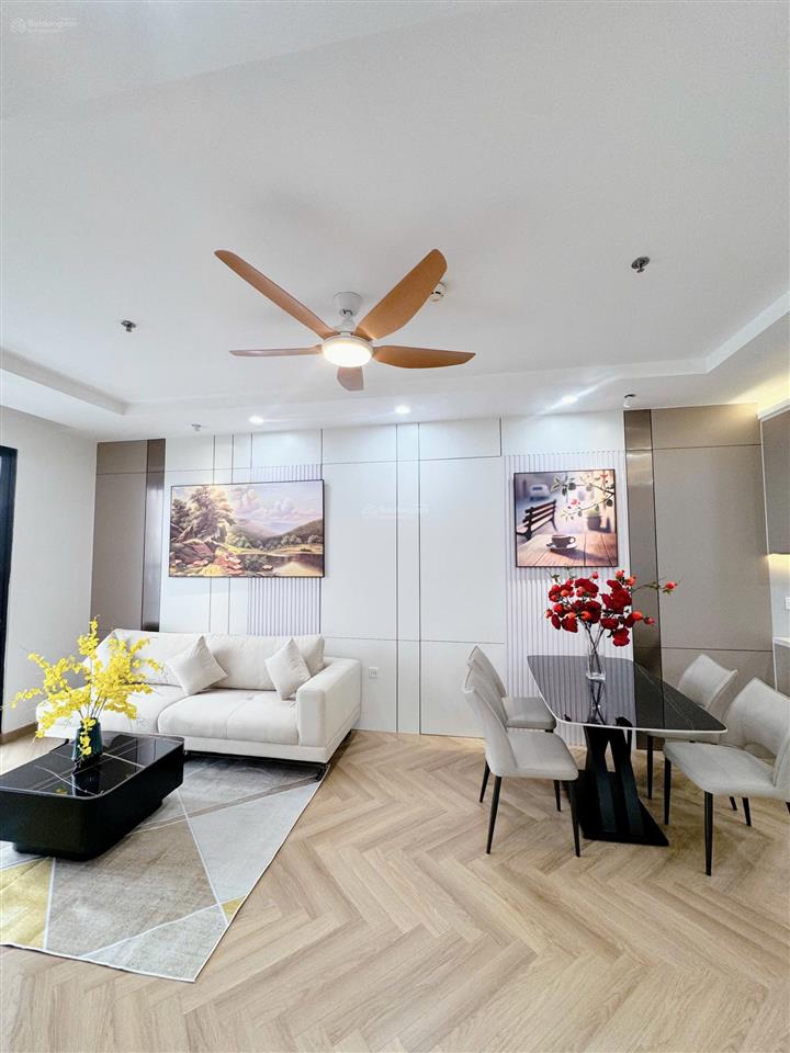 Bán nhà chính chủ 81,3m2 t10 view nhạc nước giá 7,7 tỷ. sổ đỏ sẵn, pháp lý rõ ràng