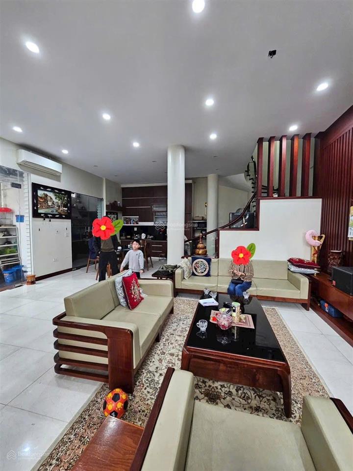 Bán rất gấp bt 5 tầng chính chủ p. trần quốc hoàn, dt 100m2, mt 8m, giá 38,5 tỷ tl