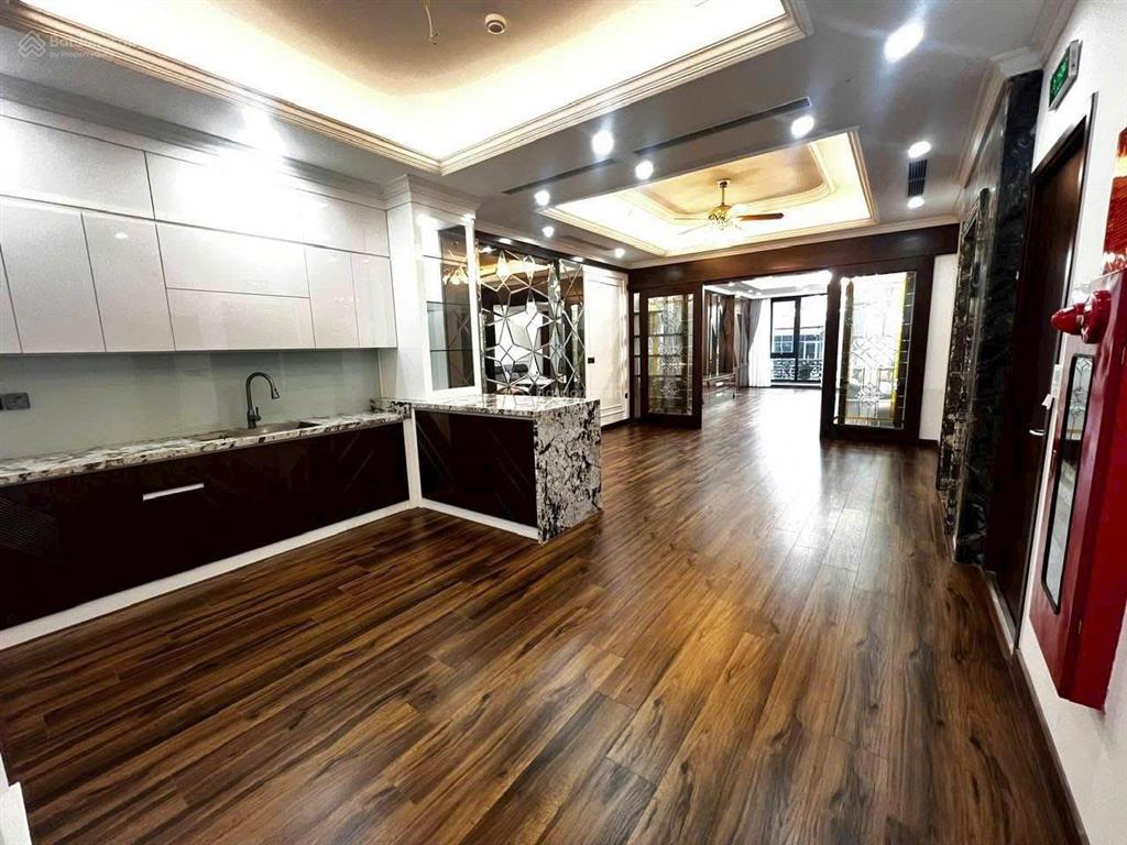 Mới! liền kề kđt dịch vọng, mặt phố chính 115m2 x 7tầng, 1 hầm, giá bán nhanh 64tỷ