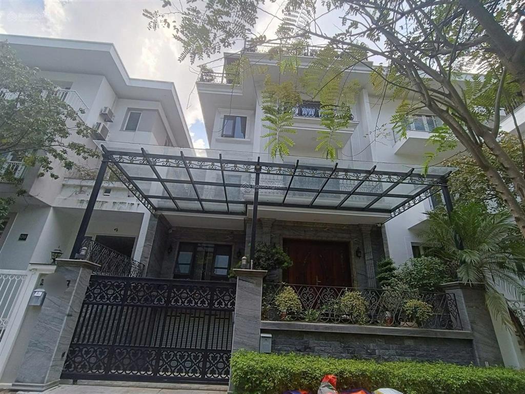 Biệt thự kđt nam trung yên, dt 150m2 xây 4 tầng 1 hầm, chính chủ, view vườn hoa, giá 51tỷ tl