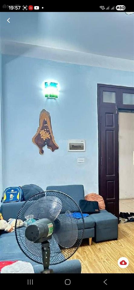 Nhỉnh 4 tỷ căn chung cư lô góc siêu đẹp  80m2 + 3 ngủ +2 wc + phòng master  trung tâm thanh trì
