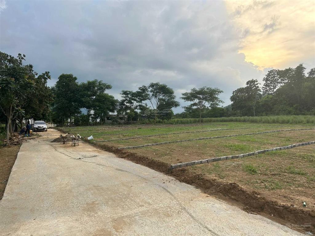 Chính chủ cắt lỗ lô đất view hồ sinh thái + sát quốc lộ quy hoạch 42m giá chỉ 130 triệu