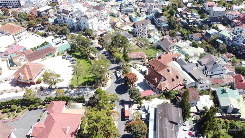 Đất mặt tiền lê hồng phong  quỹ đất lớn trung tâm, view thông, khu trung tâm, gần khối hành chính