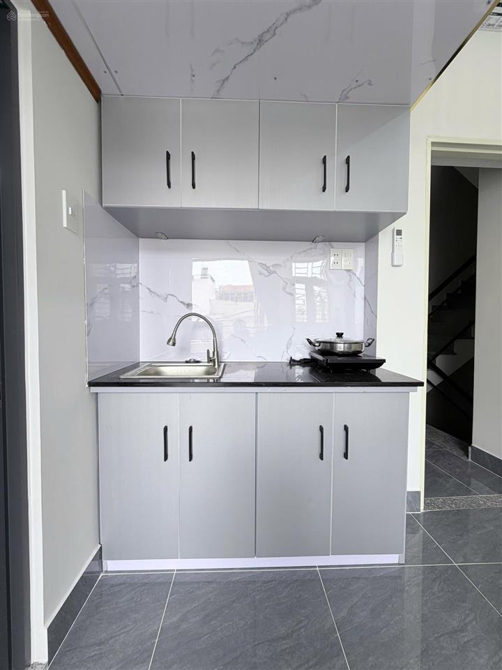 Bán gấp chdv dòng tiền siêu ngon ngay đại học công thương  80m2  10 phòng  thu nhập 65 triệu