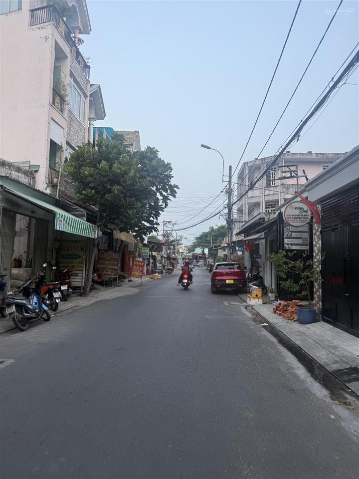 Chính chủ cần bán nhà 4 tầng mới ở ngay, hẻm ô tô  60m2 ( 4x15)  vị trí đẹp kinh doanh tốt