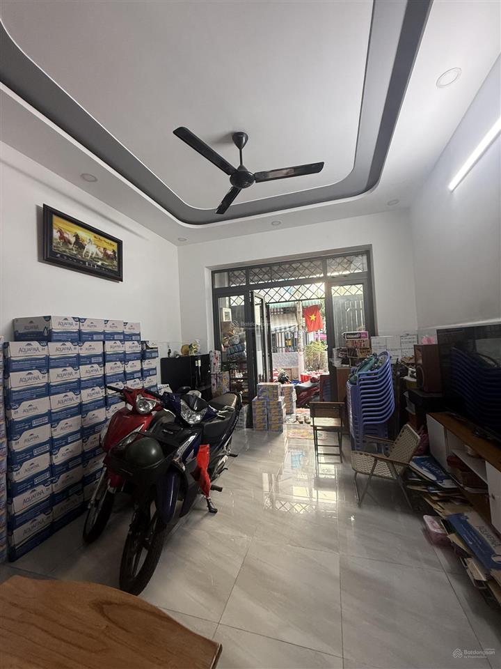 Chính chủ cần bán nhà 4 tầng mới ở ngay, hẻm ô tô  60m2 ( 4x15)  vị trí đẹp kinh doanh tốt