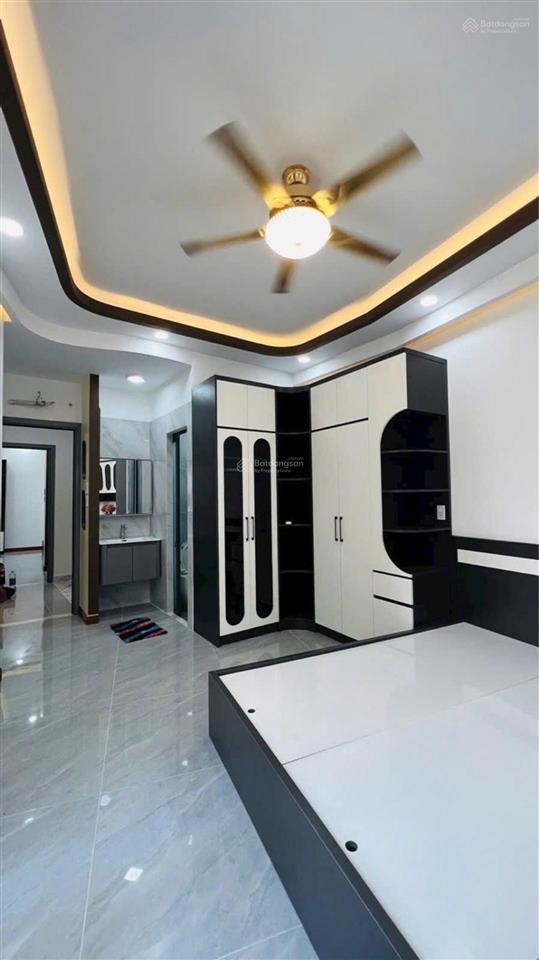 Bán nhà mới 5 tầng  hẻm ô tô  trung tâm quận 10  gần vạn hạnh mall  6 phòng ngủ