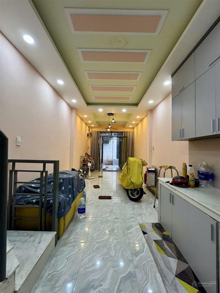 Bán nhà 5 tầng, đường lê hồng phong, ô tô đậu cửa, ngay chợ hoa hồ thị kỉ