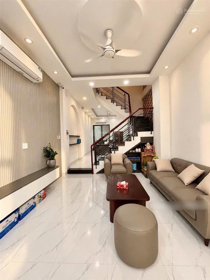 Bán nhà hẻm ô tô ngủ trong nhà  khu bàu cát  3 tầng  4x16m  khu dân trí cao  trung tâm