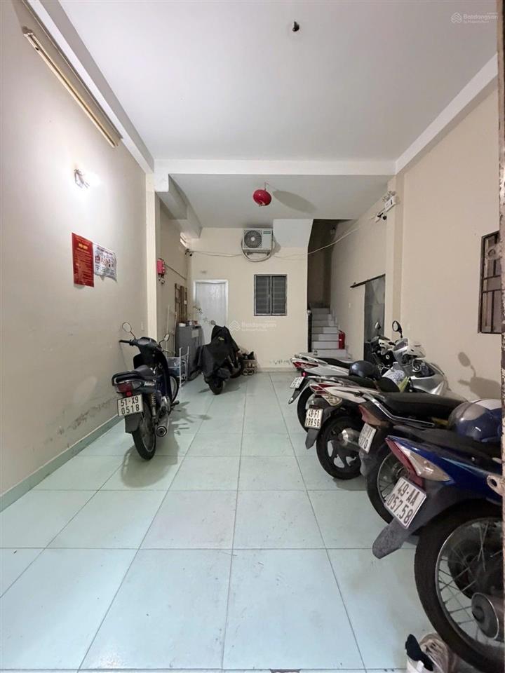 Bán nhà lý thường kiệt  ngay chợ vải tân bình  70m2  thu nhập 30 triệu/ tháng  kế bên quận 10