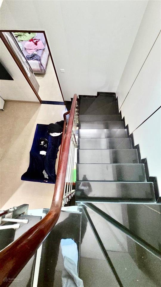 Bán gấp nhà lý thường kiệt  70m2  ngang 4,5m  3 tầng  hẻm thông giảm hơn 1 tỷ