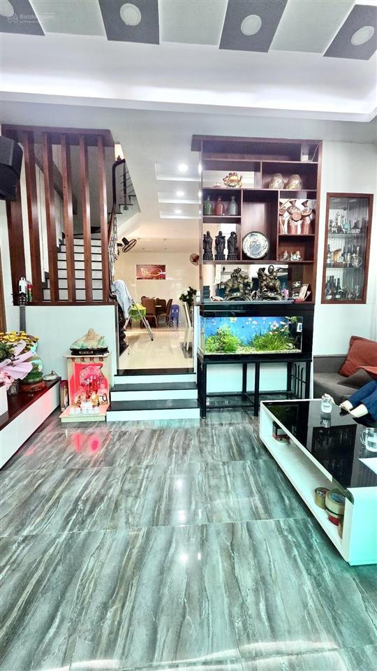 Bán gấp nhà lý thường kiệt  70m2  ngang 4,5m  3 tầng  hẻm thông giảm hơn 1 tỷ
