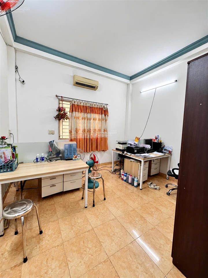 Mặt tiền kinh doanh  ngay chợ tân hương  84m2 (4x21m)  3 tầng  chính chủ  ô tô ngủ trong nhà