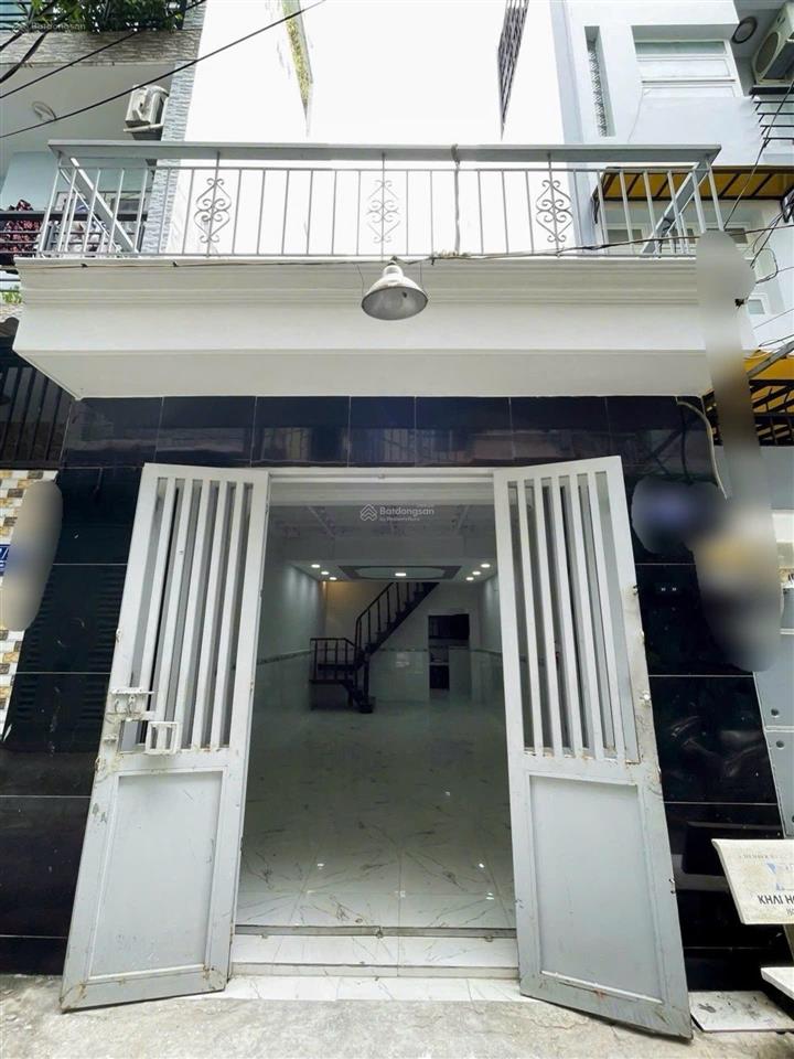 Bán nhà tân kỳ tân quý  kế etown cộng hoà  51m2  giá cực rẻ chỉ nhỉnh 4 tỷ hơn  2 tầng mới