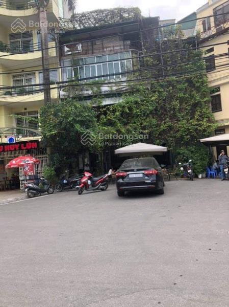 Bán nhà mặt phố trấn vũ, diện tích 134m2, 3 tầng, mặt tiền 12m, giá 55 tỷ