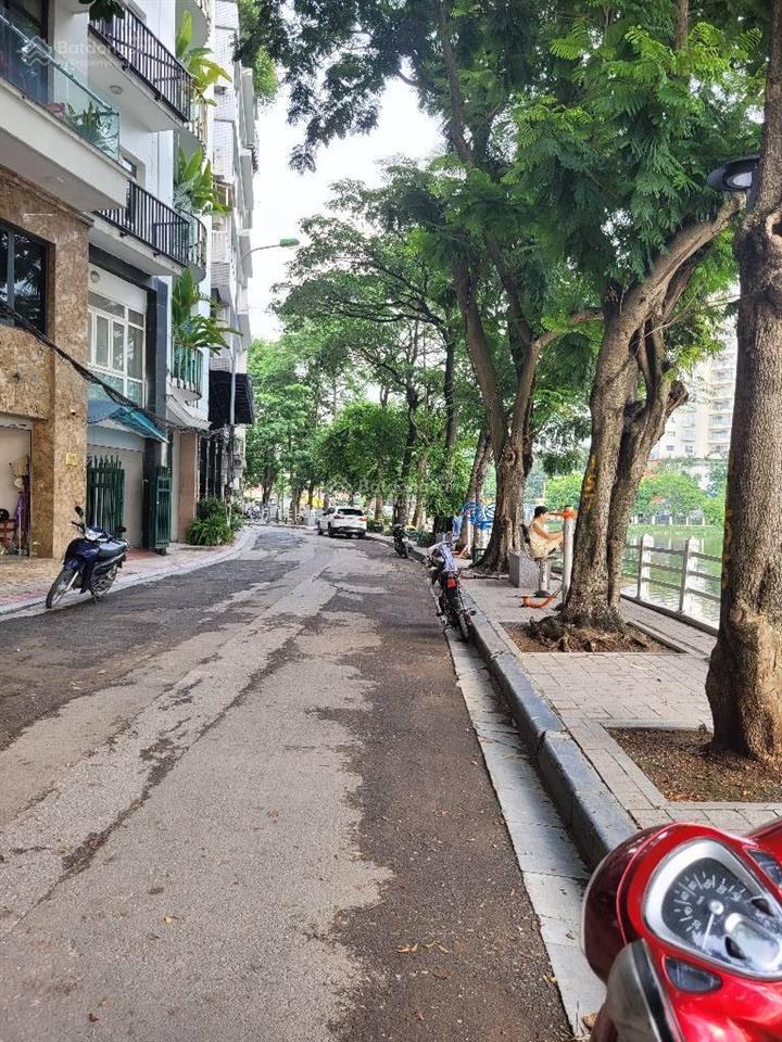 Bán nhà mặt phố trấn vũ, diện tích 134m2, 3 tầng, mặt tiền 12m, giá 55 tỷ