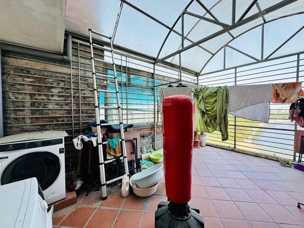 Bán nhà mặt phố trấn vũ, diện tích 32m2 , 7 tầng, mặt tiền 3,9m, giá 32 tỷ