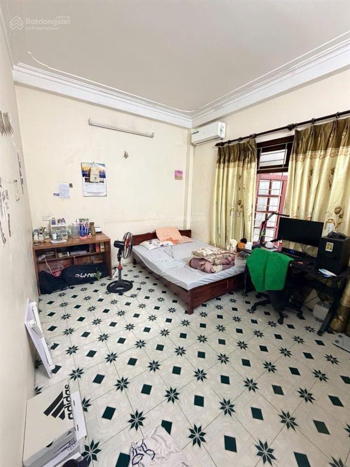 Bán nhà riêng ngõ 174 yên hòa, diện tích 30m2 x 4 tầng, mặt tiền 4,9m, giá 7,45 tỷ