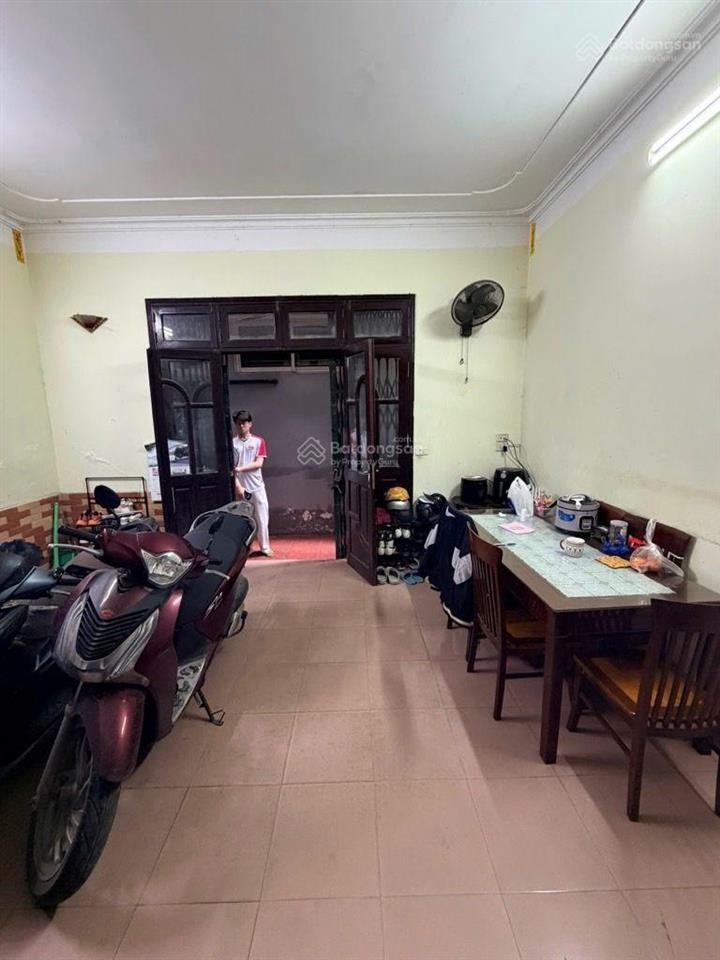 Bán nhà riêng ngõ 174 yên hòa, diện tích 30m2 x 4 tầng, mặt tiền 4,9m, giá 7,45 tỷ