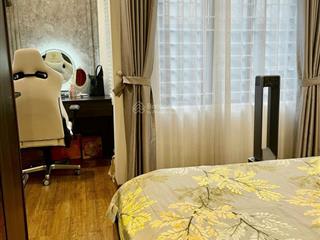 Bán nhà riêng ngõ 325 nguyễn khang, diện tích 33m2 x 5 tầng, giá 7,1 tỷ