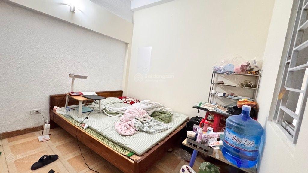 Bán nhà riêng ngõ 381 nguyễn khang, diện tích 37m2, 5 tầng, mặt tiền 5m, giá 8,5 tỷ