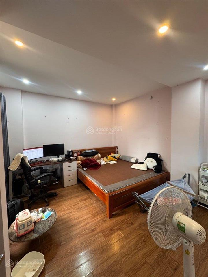 Bán nhà riêng  lô góc  phố kim đồng, diện tích 37m2, 5 tầng, mặt tiền 8m, giá 8,95 tỷ