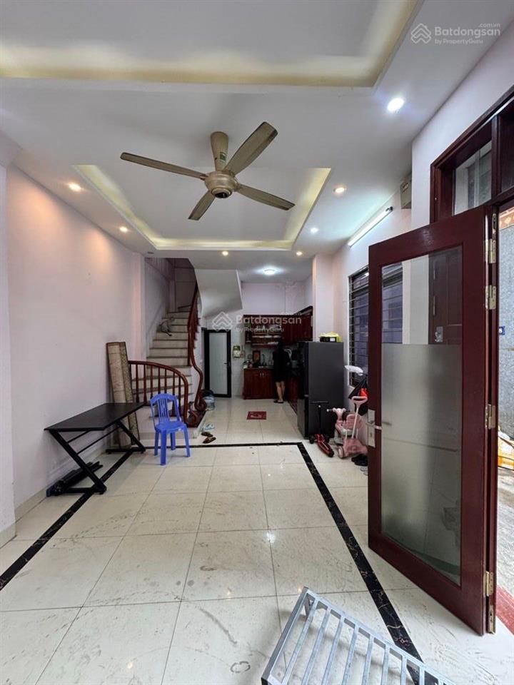 Bán nhà riêng  lô góc  phố kim đồng, diện tích 37m2, 5 tầng, mặt tiền 8m, giá 8,95 tỷ