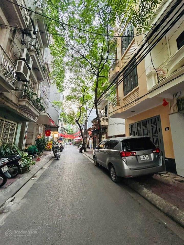 Bán nhà riêng phố nguyễn chánh  phân lô  ô tô tránh, 60m2 , 4 tầng, mặt tiền 4,2m, giá 31,5 tỷ