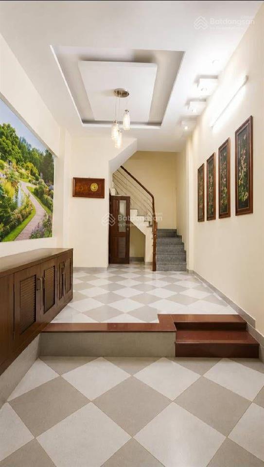 Chính chủ cần bán nhà riêng ngõ 213 giáp nhất, diện tích 30m2 x 5 tầng, mặt tiền 3,6m, giá 7,68 tỷ